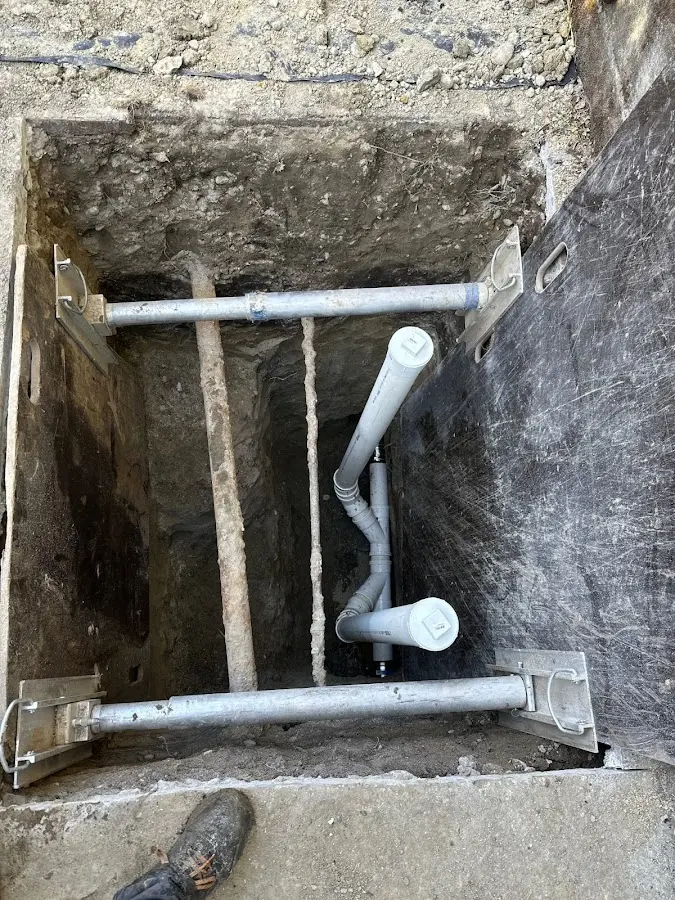 Experienced plumber completing Drain Cleaning work in Nampa